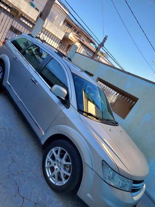 DODGE JOURNEY 3.6 RT V6 GASOLINA 4P AUTOMÁTICO